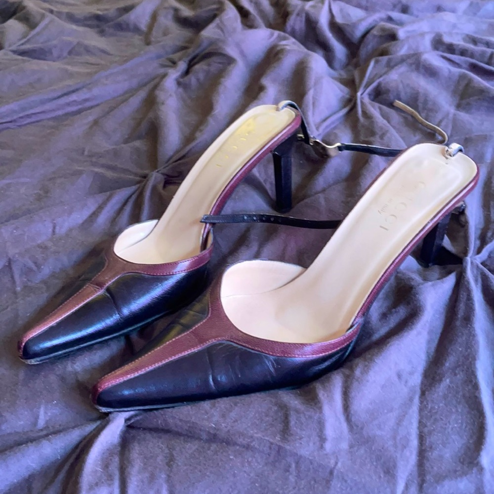 Gucci pointed toe heals